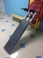 Доска для пресса навесная на шведскую стенку с двумя валиками (длина 1,5 метра) - fgospostavki.ru - Нижневартовск