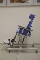 Учебное место учащегося с нарушением ОДА (р. гр. 0,70-0,90 м, столешница из пластика) - fgospostavki.ru - Нижневартовск