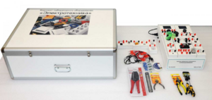 Учебный программно аппаратный комплекс «Электротехника для школ», исполнение настольное, ручное, кейс - fgospostavki.ru - Нижневартовск