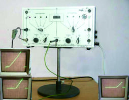 Демонстрационный стенд «Изучение фотодиода и светодиода»  - fgospostavki.ru - Нижневартовск